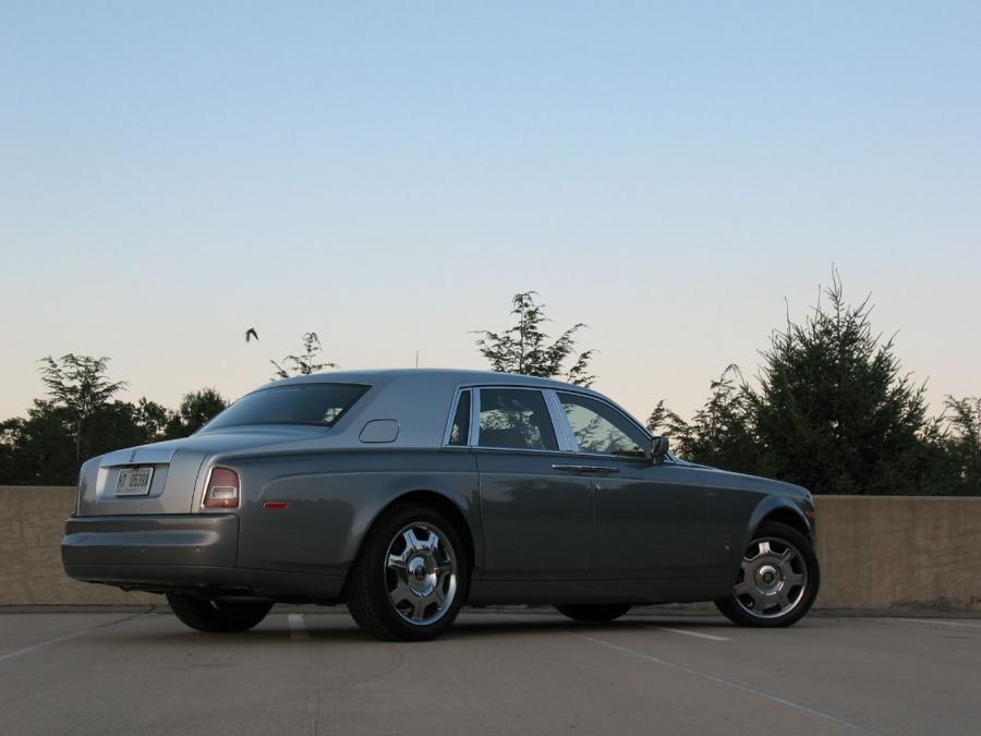  Rolls-Royce Phantom 2007 года  (фото 43 из 102)